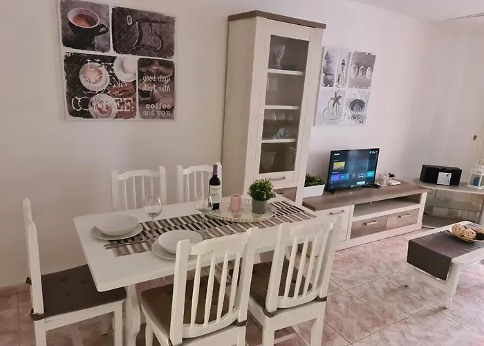 Mit Gemeinschaftspool By Interhome