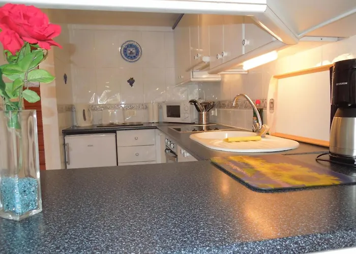 아파트 Mit Gemeinschaftspool By Interhome