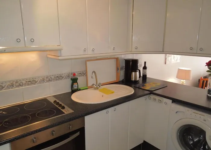 Mit Gemeinschaftspool By Interhome Apartman