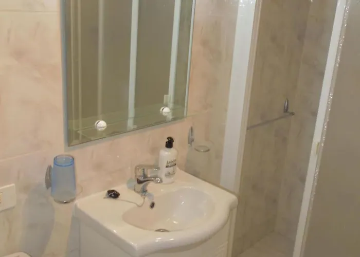 Mit Gemeinschaftspool By Interhome Apartman