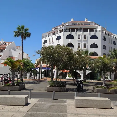 Mit Gemeinschaftspool By Interhome Apartment Playa de las Americas (Tenerife)
