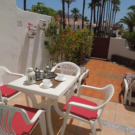 Mit Gemeinschaftspool By Interhome