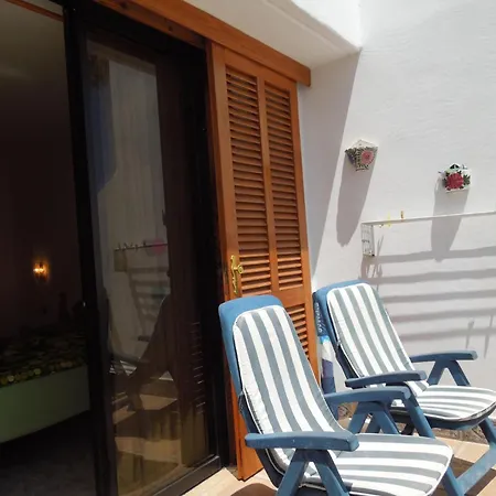 Mit Gemeinschaftspool By Interhome *