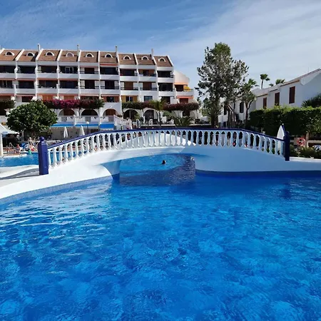 Apartment Mit Gemeinschaftspool By Interhome *