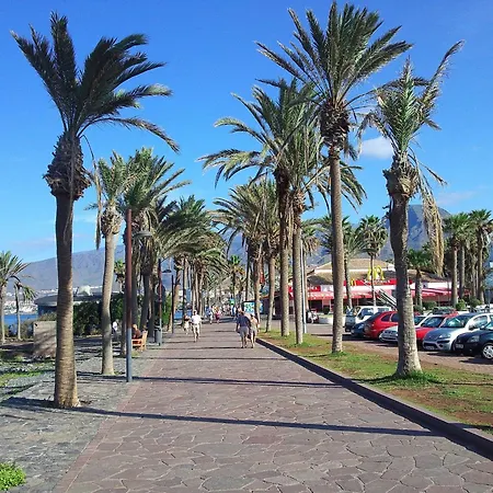 Mit Gemeinschaftspool By Interhome *