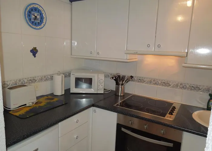 Mit Gemeinschaftspool By Interhome